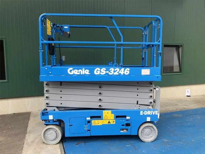 Xe Nâng Người Cắt Kéo Genie GS3246 - 12m Làm Việc